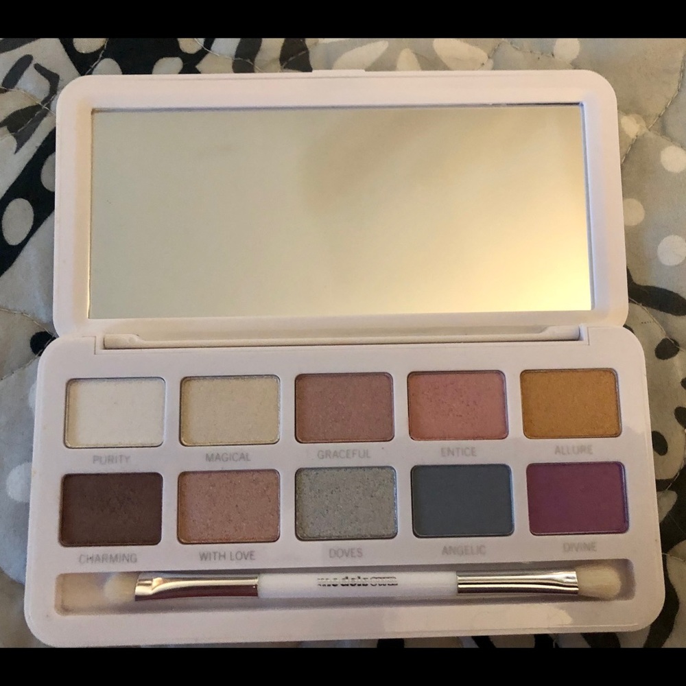 New Celestial eyeshadow palette by Models Own